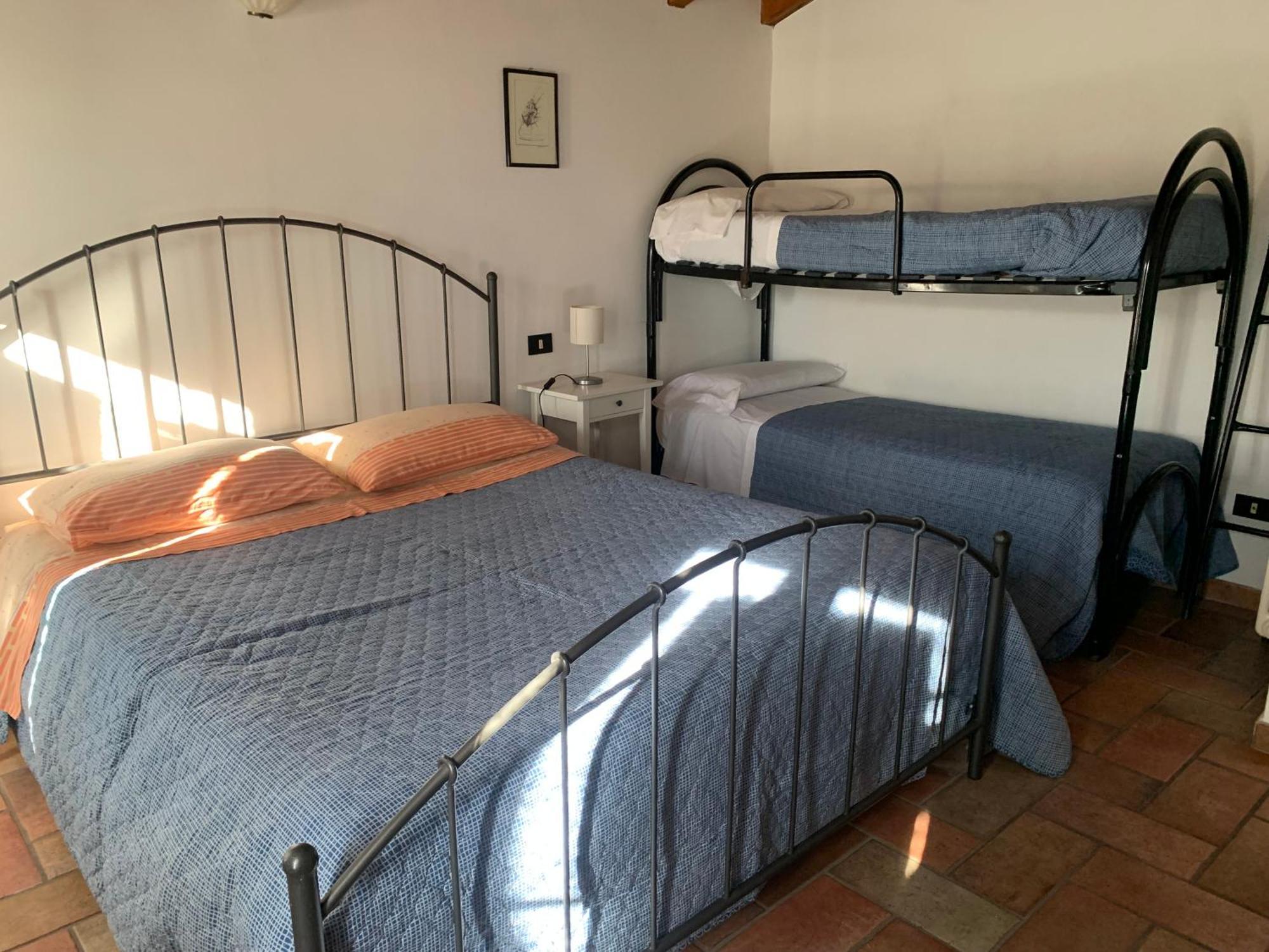 Agriturismo Case In Collina Volta Mantovana Exterior photo